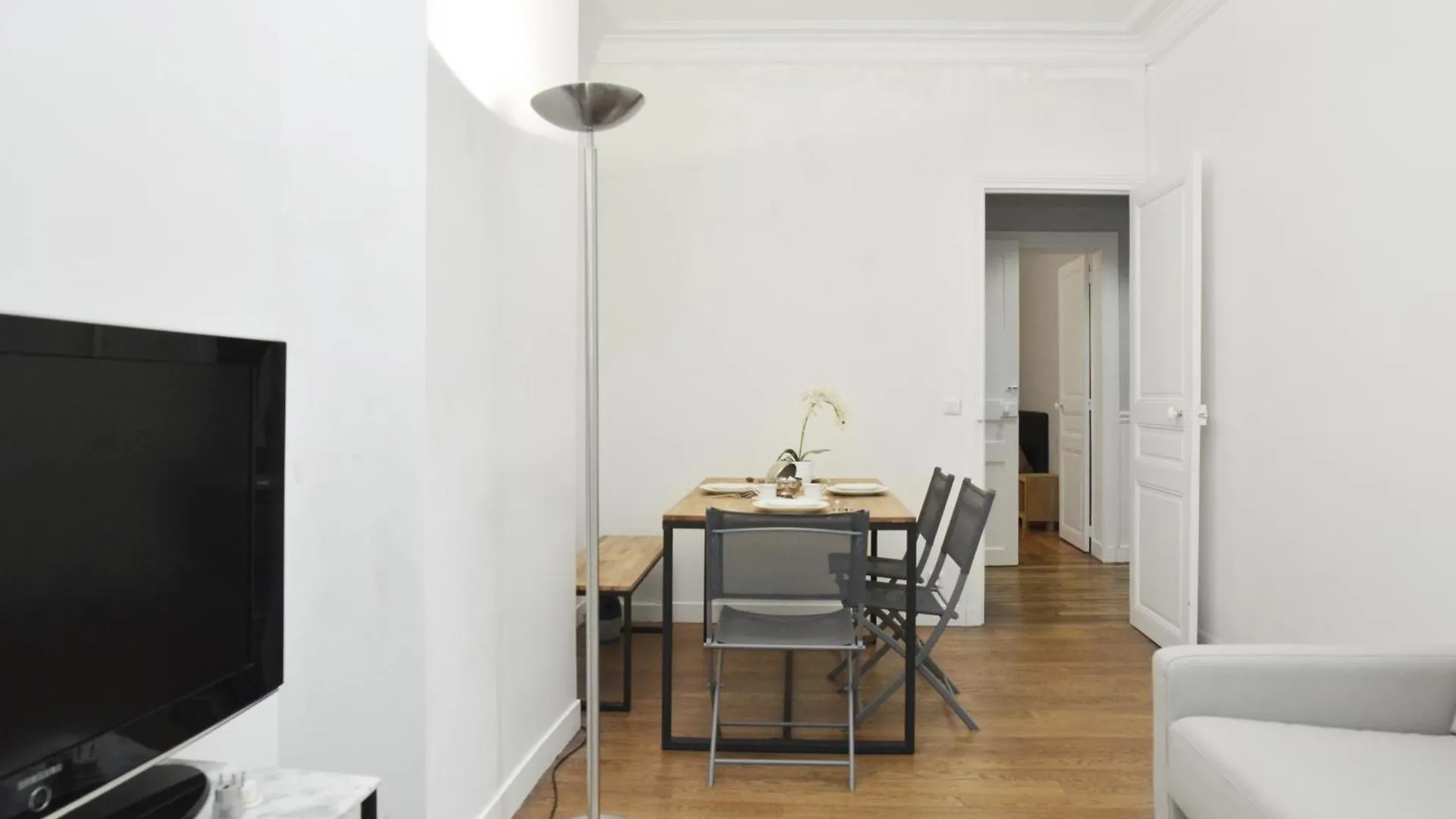 -Votre Nid Familial Parisien - Batignolles Apartamento França
