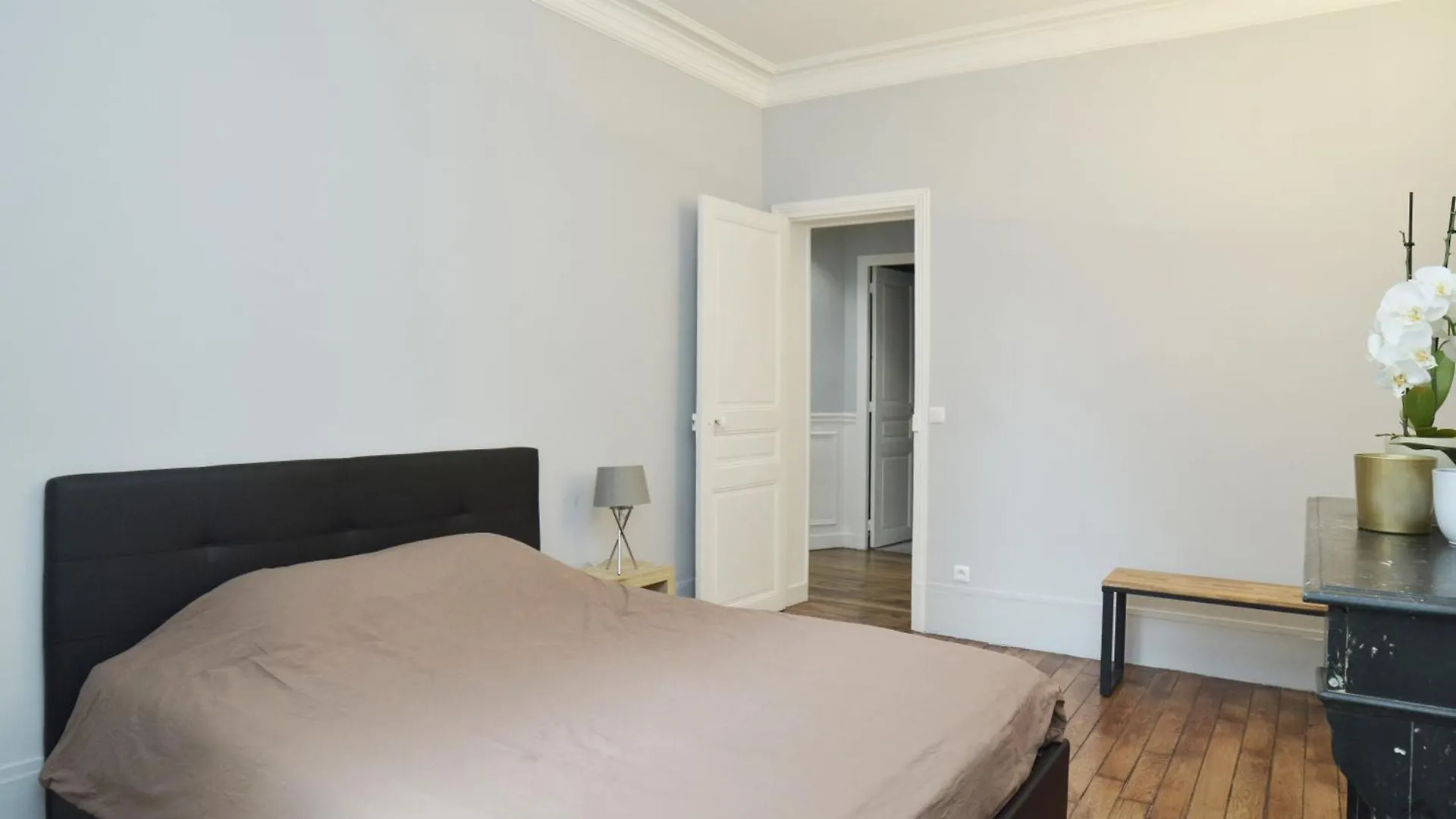 -Votre Nid Familial Parisien - Batignolles Apartamento França